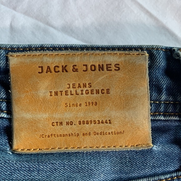 Jack & Jones Distressed Denim Slim Jeans “Mike” Design - Picture 6 of 12